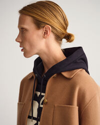 Giacca-camicia cucita a mano