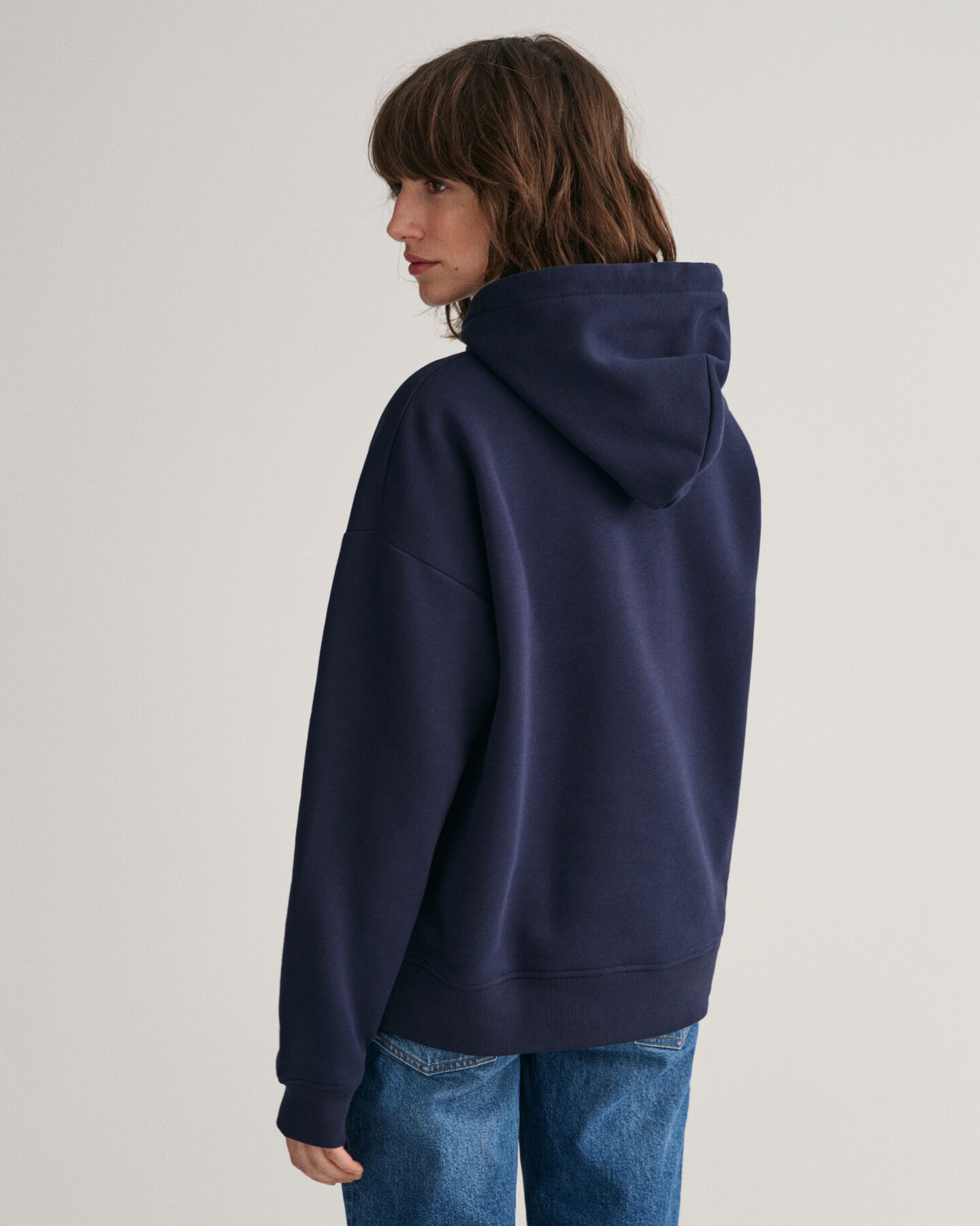 Felpa Shield con cappuccio