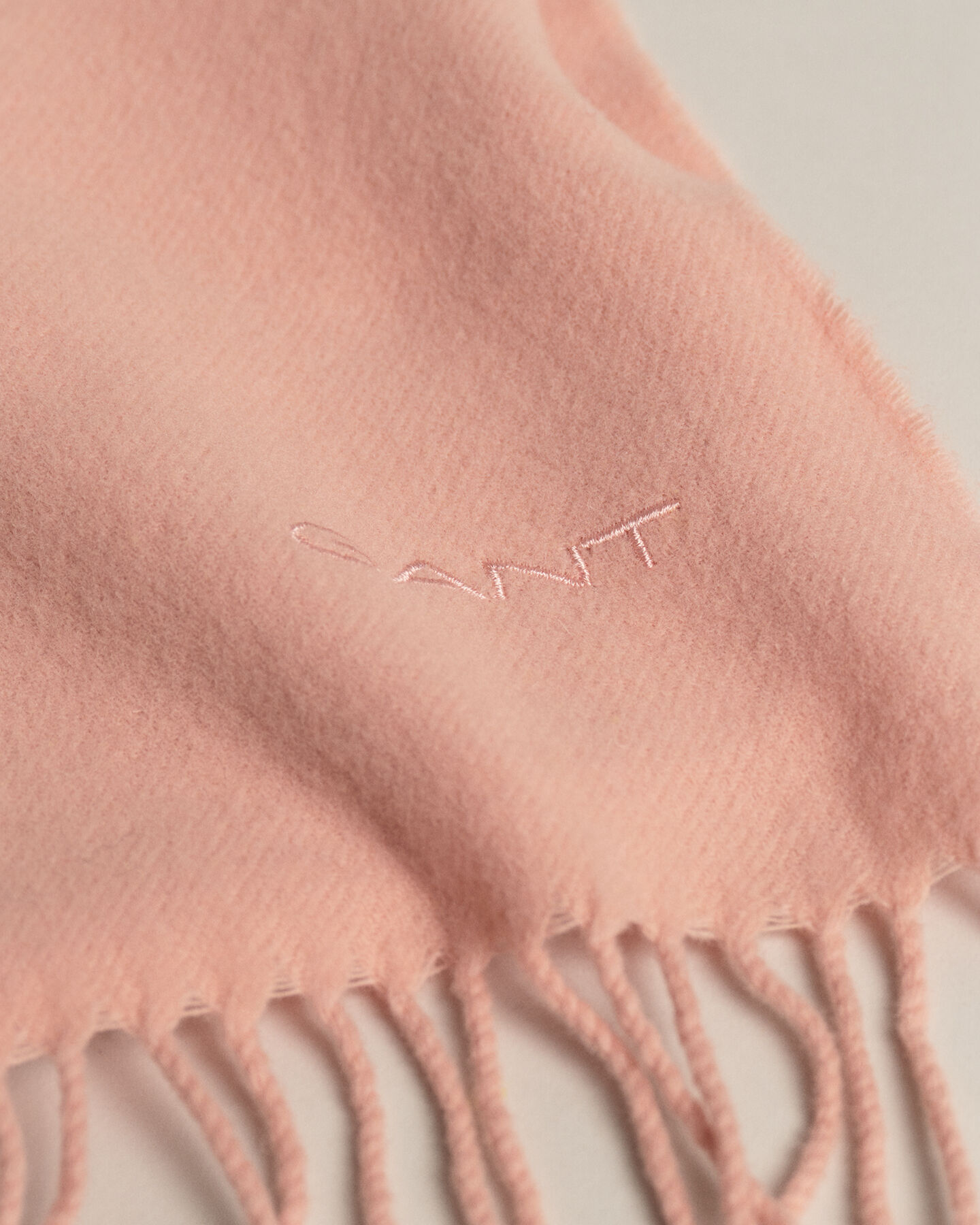 Sciarpa in lana a tinta unita