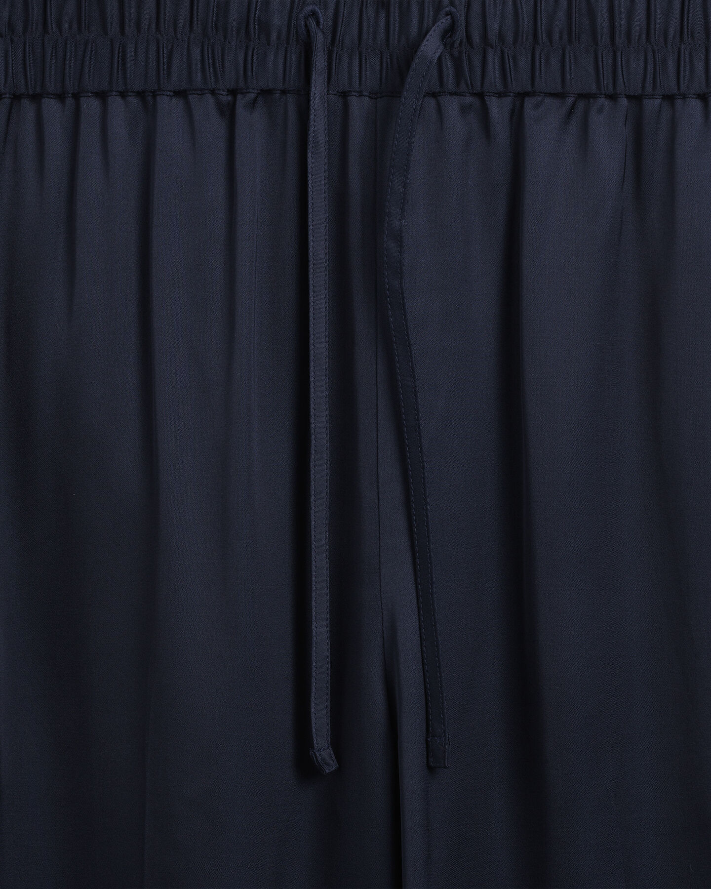 Pantaloni Pull-On in raso