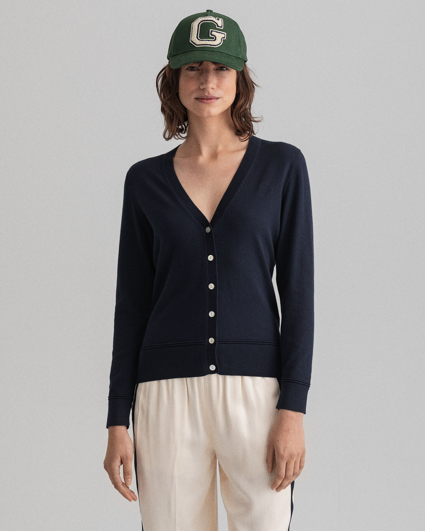 Cardigan con scollo a V in cotone leggero