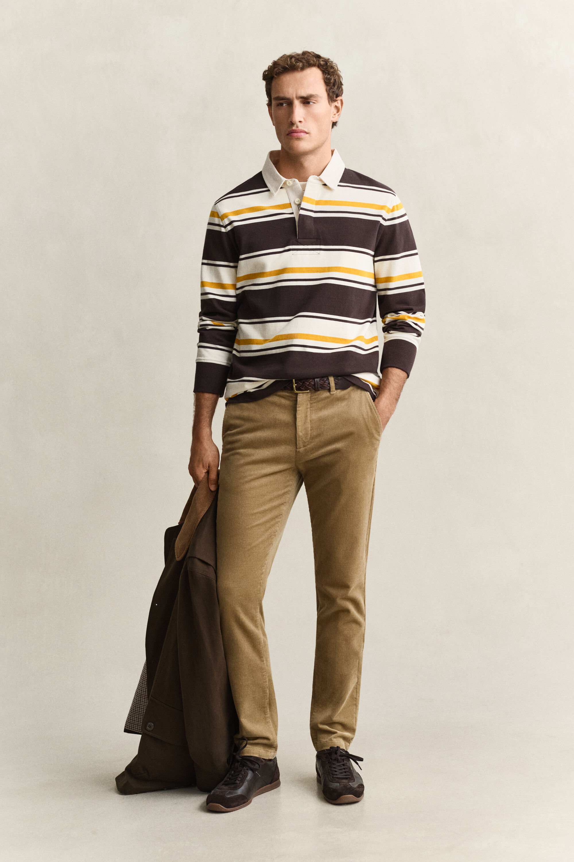 Pantaloni chino in velluto a coste slim