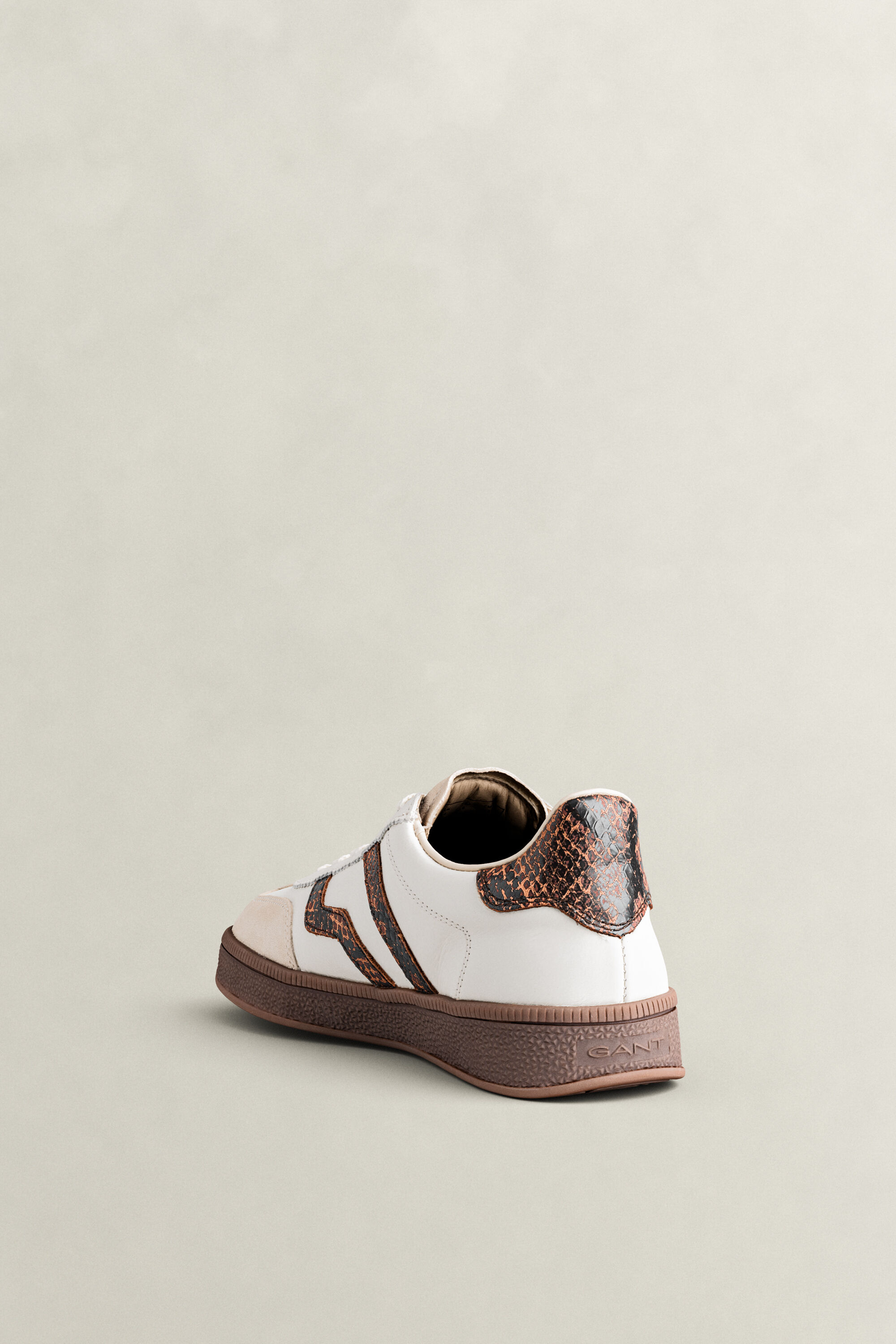 Sneakers Cuzima in pelle e camoscio