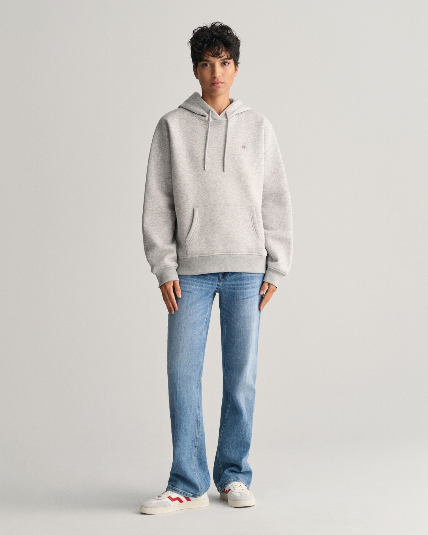 Felpa Shield con cappuccio