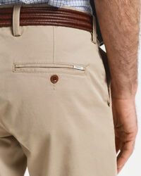 Pantaloni chino in twill slim fit