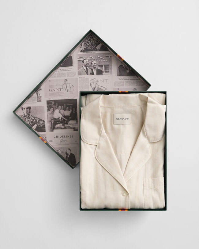 Confezione regalo di pigiama in raso a righe