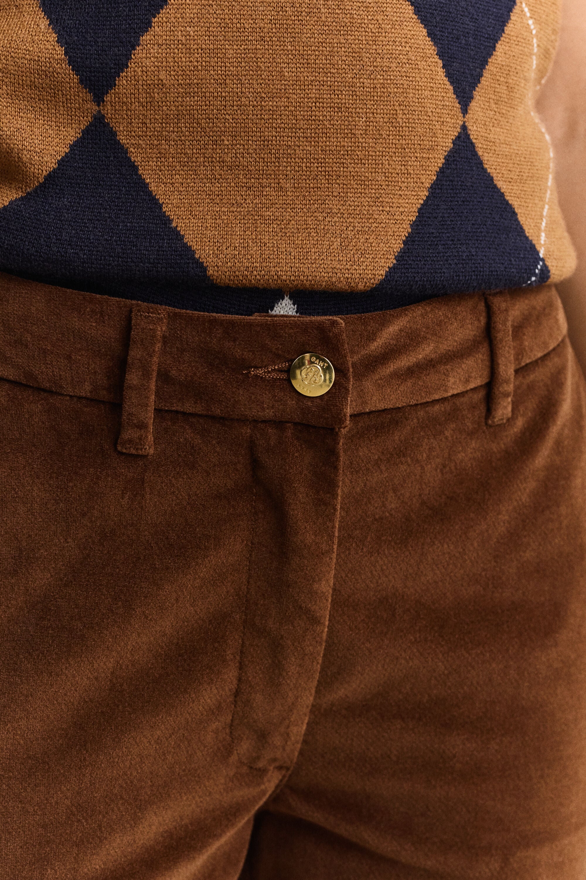Pantaloni in velluto svasati