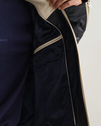 Giacca in pelle corta