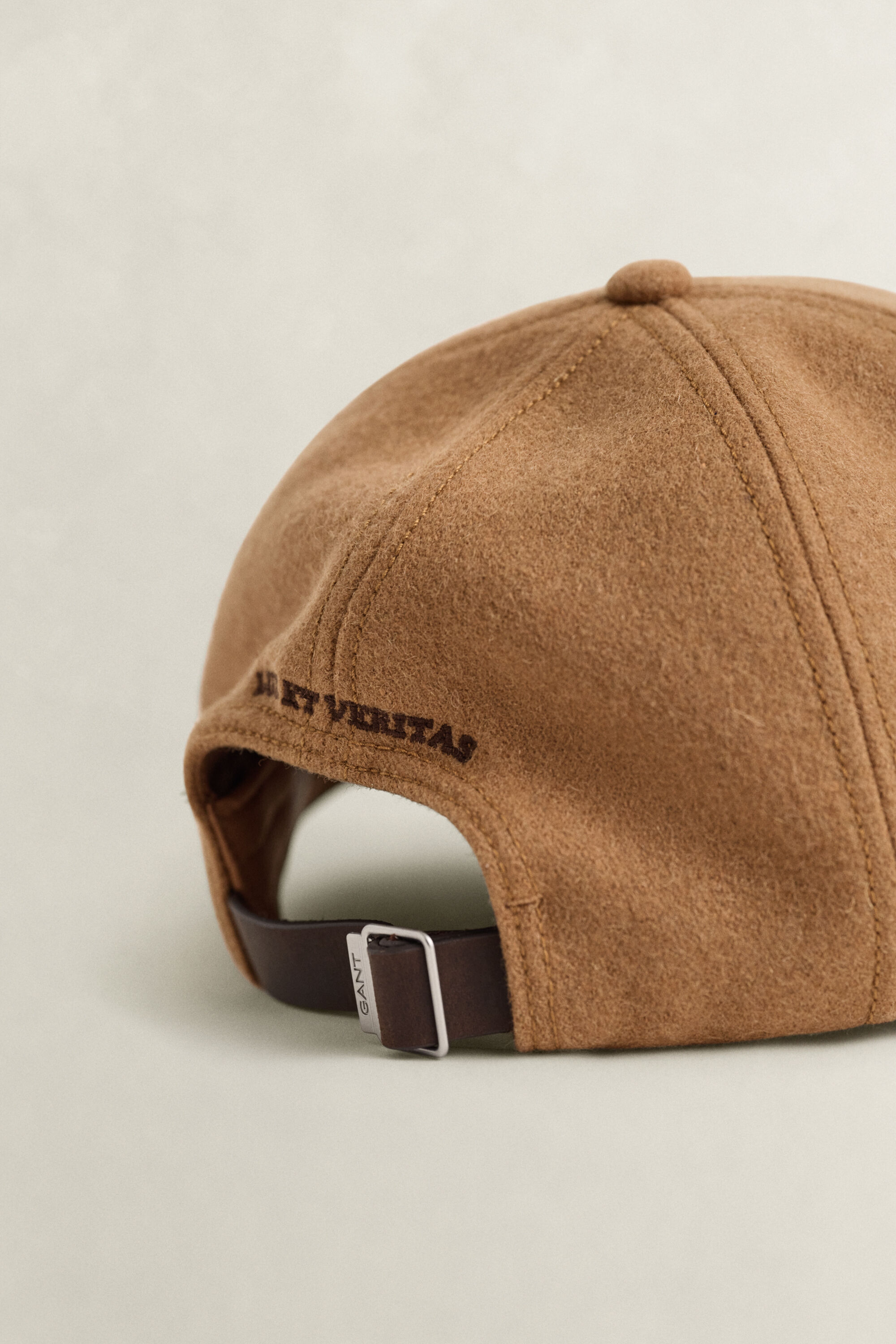 Cappellino Gant x Yale in lana melton