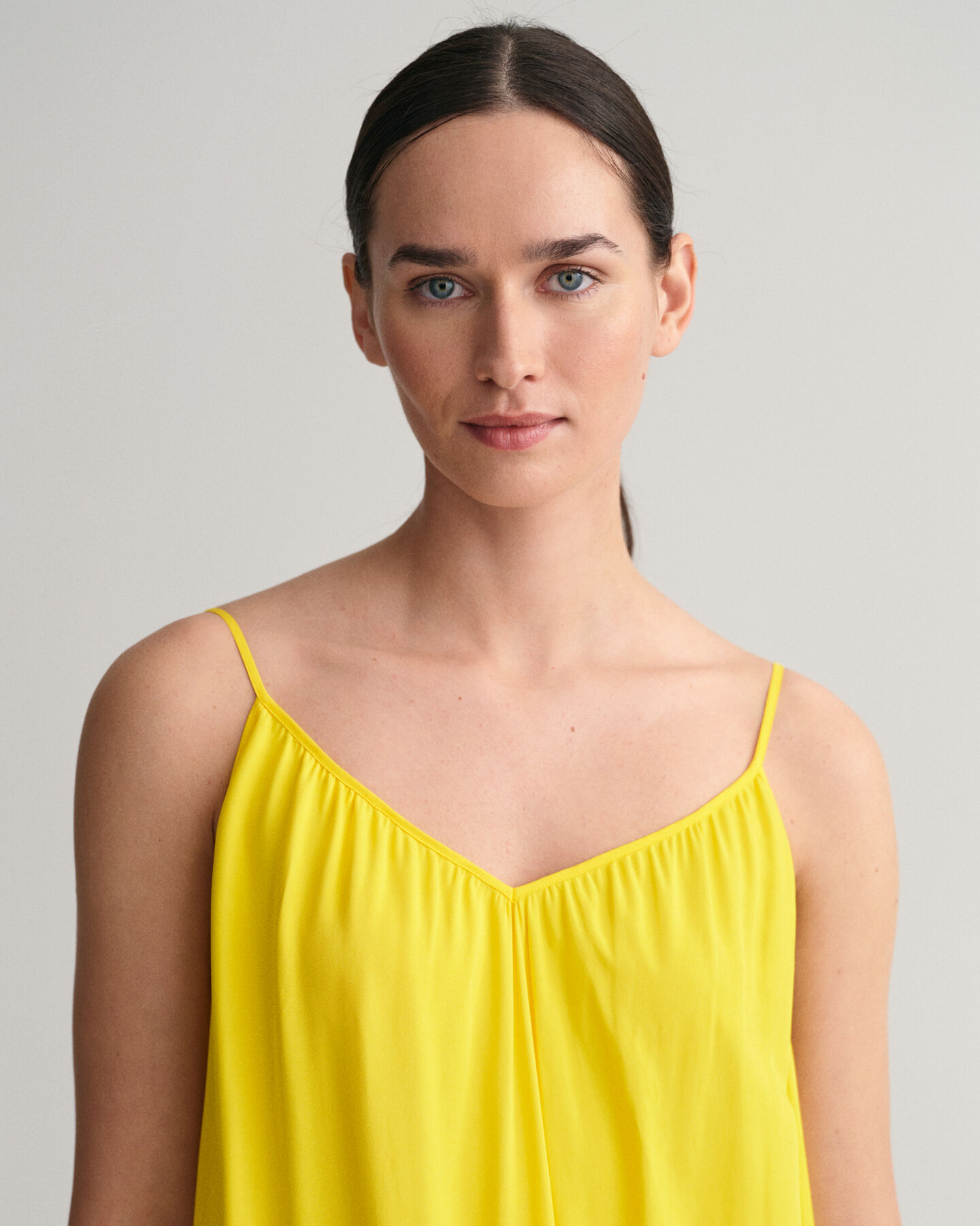 Abito maxi con spalline