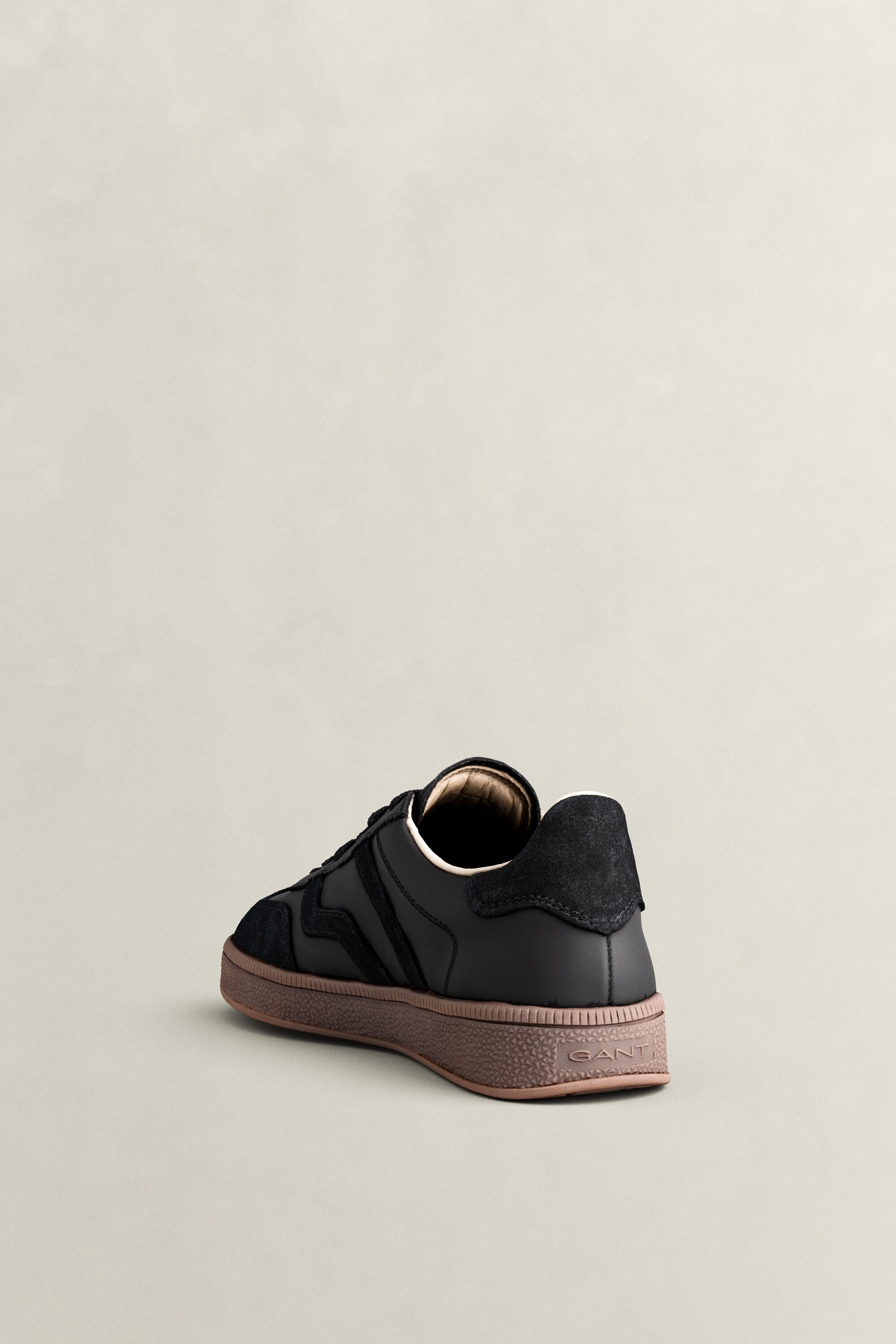 Sneakers Cuzima in pelle e camoscio