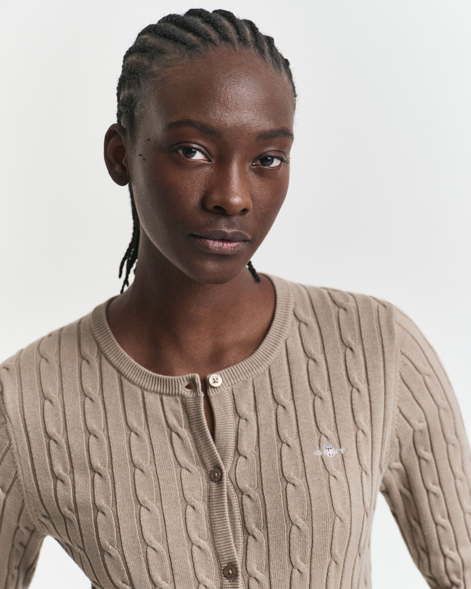 Cardigan in maglia di cotone elasticizzato a trecce